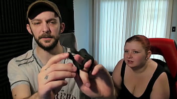 [Hot Fuck, Hot, And Creampie] Yiezeh Vibrating Cock Ring 3pcs Couples Sex Nailed With App Remote Unboxing Masturbation And Creampie