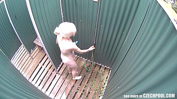 [Idea About Spy, Idea, Blonde] Blonde MILF Women Has No Idea About Spy Camera
